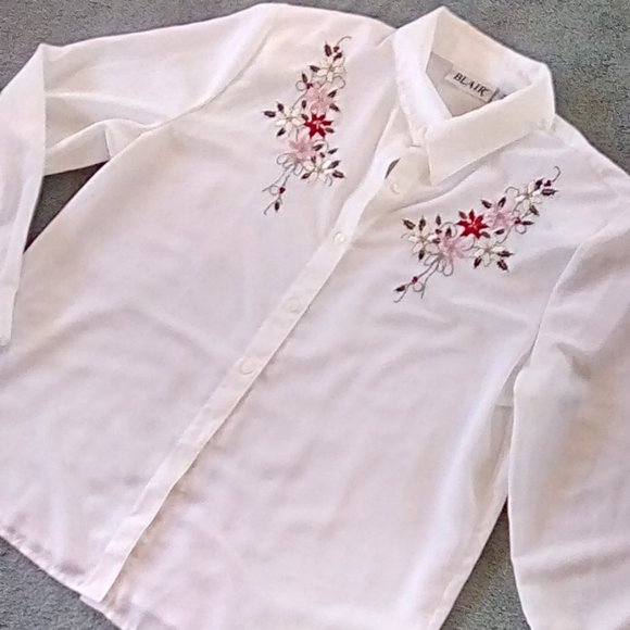 Embroidered XMAS Shirt by BLAIR - Picture 6 of 6